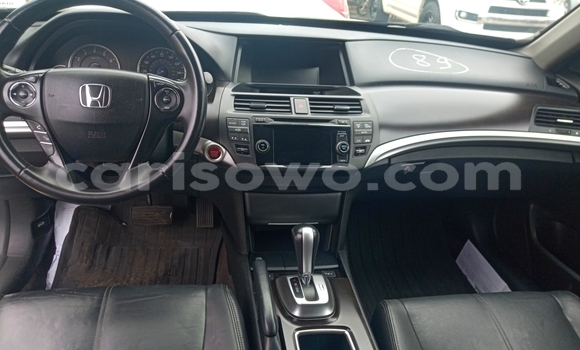 Acheter Occasion Voiture Honda Crosstour Blanc à Cotonou, Benin Acheter Occasion Voiture Honda Crosstour Blanc à Cotonou, Benin