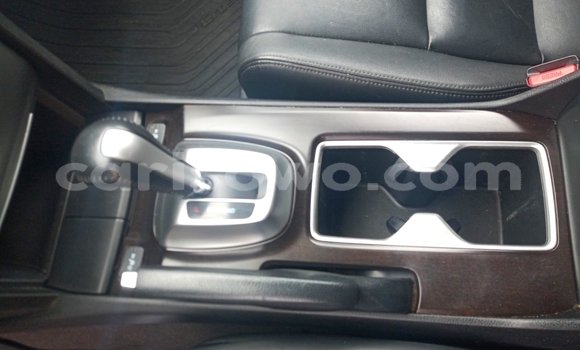 Acheter Occasion Voiture Honda Crosstour Blanc à Cotonou, Benin Acheter Occasion Voiture Honda Crosstour Blanc à Cotonou, Benin