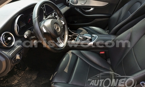 Acheter Occasion Voiture Mercedes-Benz C–Class Gris à Cotonou, Benin Acheter Occasion Voiture Mercedes-Benz C–Class Gris à Cotonou, Benin