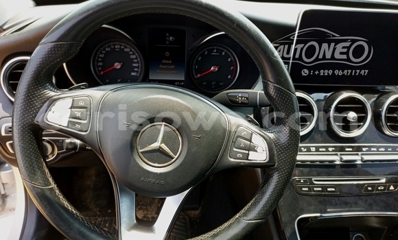 Acheter Occasion Voiture Mercedes-Benz C–Class Gris à Cotonou, Benin Acheter Occasion Voiture Mercedes-Benz C–Class Gris à Cotonou, Benin