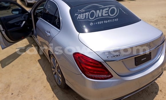 Acheter Occasion Voiture Mercedes-Benz C–Class Gris à Cotonou, Benin Acheter Occasion Voiture Mercedes-Benz C–Class Gris à Cotonou, Benin