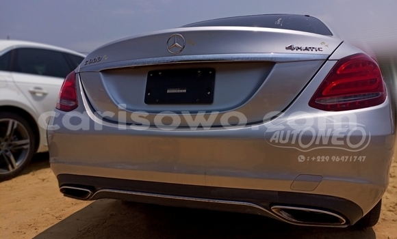 Acheter Occasion Voiture Mercedes-Benz C–Class Gris à Cotonou, Benin Acheter Occasion Voiture Mercedes-Benz C–Class Gris à Cotonou, Benin