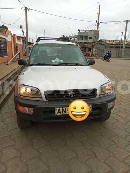 Big with watermark toyota rav4 benin cotonou 15041