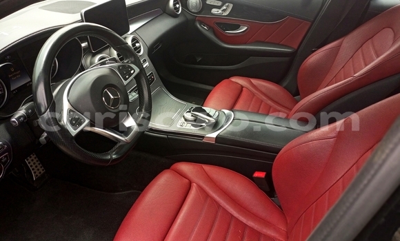 Sayi Na hannu Mercedes-Benz C–Class Black Mota in Cotonou a Benin Sayi Na hannu Mercedes-Benz C–Class Black Mota in Cotonou a Benin