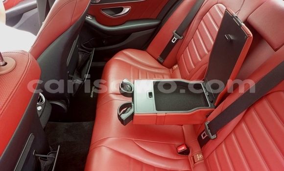 Sayi Na hannu Mercedes-Benz C–Class Black Mota in Cotonou a Benin Sayi Na hannu Mercedes-Benz C–Class Black Mota in Cotonou a Benin