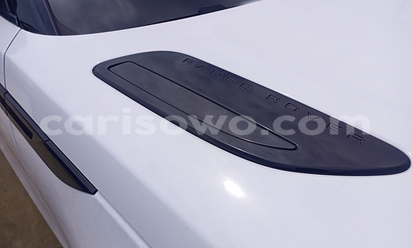 Sayi Na hannu Land Rover Range Rover Velar White Mota in Cotonou a Benin Sayi Na hannu Land Rover Range Rover Velar White Mota in Cotonou a Benin