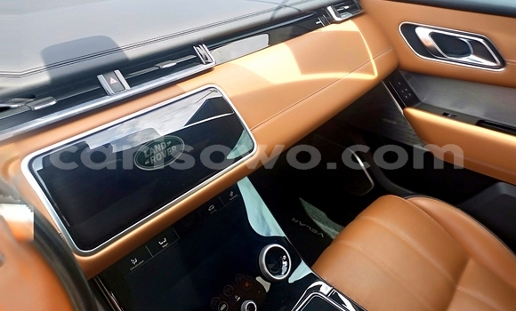 Sayi Na hannu Land Rover Range Rover Velar White Mota in Cotonou a Benin Sayi Na hannu Land Rover Range Rover Velar White Mota in Cotonou a Benin