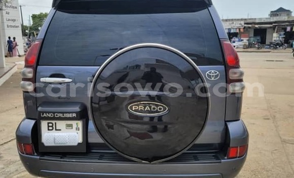 Sayi Na hannu Toyota Land Cruiser Prado Azurfa Mota in Cotonou a Benin