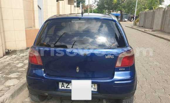 Sayi Na hannu Toyota Yaris Blue Mota in Cotonou a Benin Sayi Na hannu Toyota Yaris Blue Mota in Cotonou a Benin