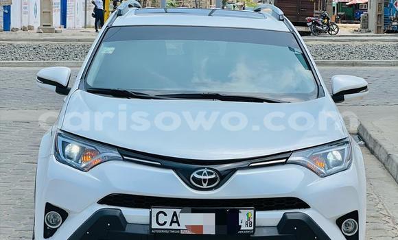 Sayi Na hannu Toyota RAV4 Sauran Mota in Cotonou a Benin