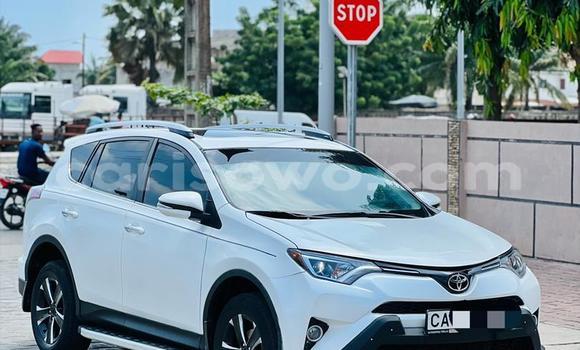 Ra Àlòkù Toyota RAV4 Miiran Ọkọ̀ in Cotonou ni Benin Ra Àlòkù Toyota RAV4 Miiran Ọkọ̀ in Cotonou ni Benin