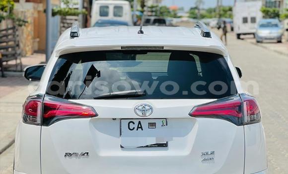 Ra Àlòkù Toyota RAV4 Miiran Ọkọ̀ in Cotonou ni Benin Ra Àlòkù Toyota RAV4 Miiran Ọkọ̀ in Cotonou ni Benin