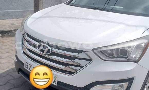 Acheter Occasion Voiture Hyundai Santa Fe Blanc à Cotonou, Benin Acheter Occasion Voiture Hyundai Santa Fe Blanc à Cotonou, Benin
