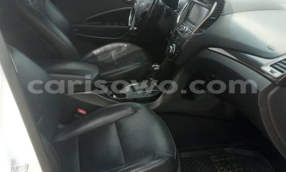 Acheter Occasion Voiture Hyundai Santa Fe Blanc à Cotonou, Benin Acheter Occasion Voiture Hyundai Santa Fe Blanc à Cotonou, Benin