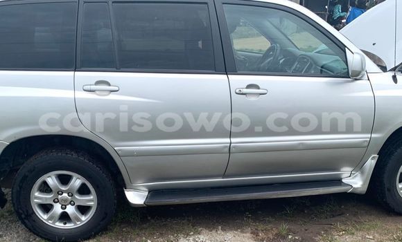 Buy Used Toyota Highlander Silver Car in Abomey Calavi in Benign Buy Used Toyota Highlander Silver Car in Abomey Calavi in Benign
