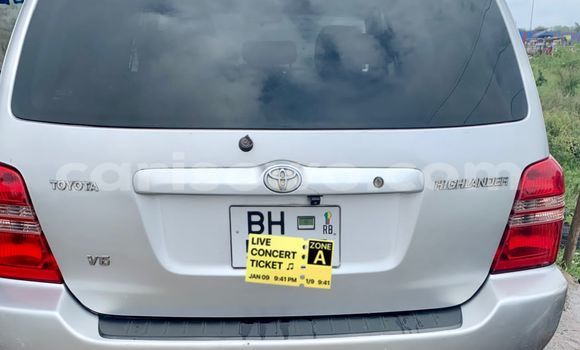 Buy Used Toyota Highlander Silver Car in Abomey Calavi in Benign Buy Used Toyota Highlander Silver Car in Abomey Calavi in Benign