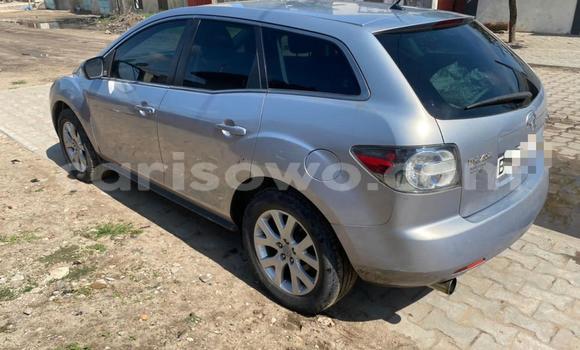 Sayi Na hannu Toyota Yaris Azurfa Mota in Cotonou a Benin Sayi Na hannu Toyota Yaris Azurfa Mota in Cotonou a Benin