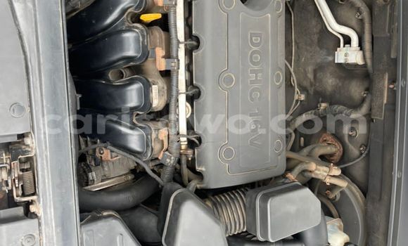 Acheter Occasion Voiture Hyundai Santa Fe Gris à Cotonou, Benin Acheter Occasion Voiture Hyundai Santa Fe Gris à Cotonou, Benin