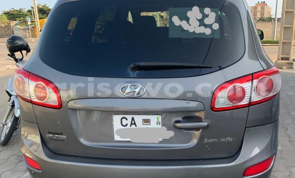 Acheter Occasion Voiture Hyundai Santa Fe Gris à Cotonou, Benin Acheter Occasion Voiture Hyundai Santa Fe Gris à Cotonou, Benin
