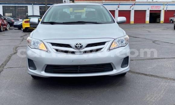 Sayi Imported Toyota Corolla Azurfa Mota in Cotonou a Benin