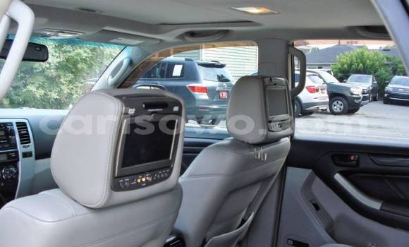 Acheter Import Voiture Toyota 4Runner Noir à Cotonou, Benin Acheter Import Voiture Toyota 4Runner Noir à Cotonou, Benin