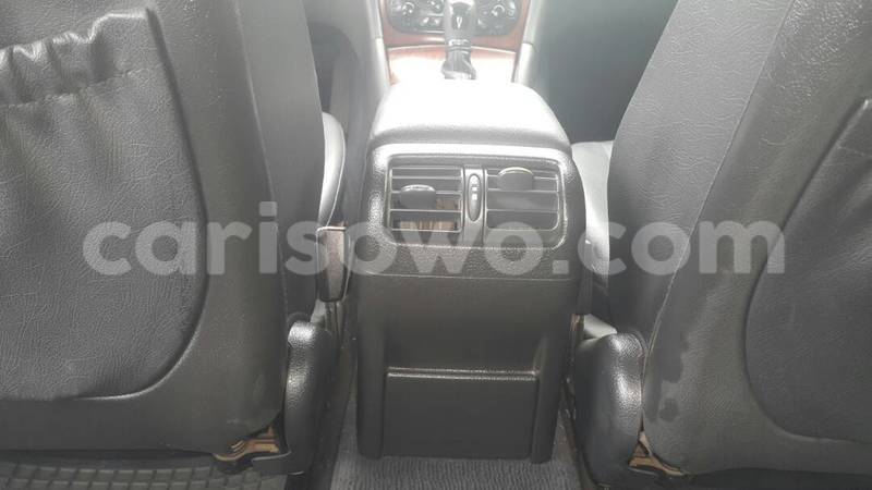 Big with watermark mercedes 4matic 14