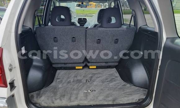 Acheter Import Voiture Toyota RAV4 Blanc à Cotonou, Benin Acheter Import Voiture Toyota RAV4 Blanc à Cotonou, Benin