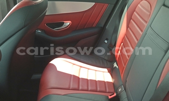 Ra Àlòkù Mercedes-Benz CLC-klasse funfun Ọkọ̀ in Cotonou ni Benin Ra Àlòkù Mercedes-Benz CLC-klasse funfun Ọkọ̀ in Cotonou ni Benin