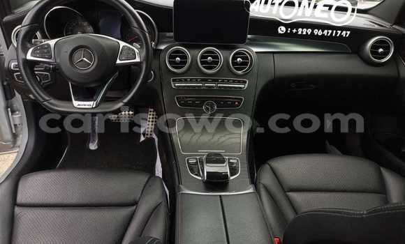 Sayi Na hannu Mercedes-Benz C-klasse AMG Azurfa Mota in Cotonou a Benin Sayi Na hannu Mercedes-Benz C-klasse AMG Azurfa Mota in Cotonou a Benin