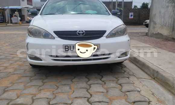 Sayi Na hannu Toyota Camry White Mota in Cotonou a Benin Sayi Na hannu Toyota Camry White Mota in Cotonou a Benin