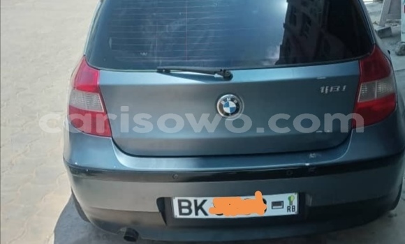 Ra Àlòkù BMW 1-Series Alawọ ewe Ọkọ̀ in Cotonou ni Benin