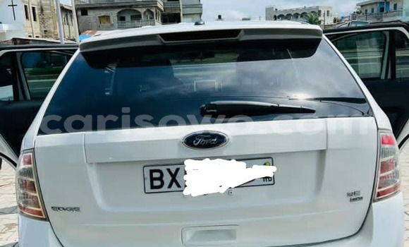 Ra Àlòkù Ford Edge funfun Ọkọ̀ in Cotonou ni Benin Ra Àlòkù Ford Edge funfun Ọkọ̀ in Cotonou ni Benin