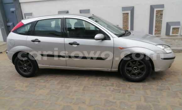 Acheter Occasion Voiture Ford Focus Gris à Cotonou, Benin Acheter Occasion Voiture Ford Focus Gris à Cotonou, Benin