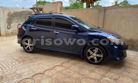 Sayi Na hannu Toyota Matrix Blue Mota in Cotonou a Benin