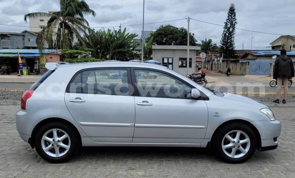 Acheter Occasion Voiture Toyota Corolla Gris à Cotonou, Benin Acheter Occasion Voiture Toyota Corolla Gris à Cotonou, Benin