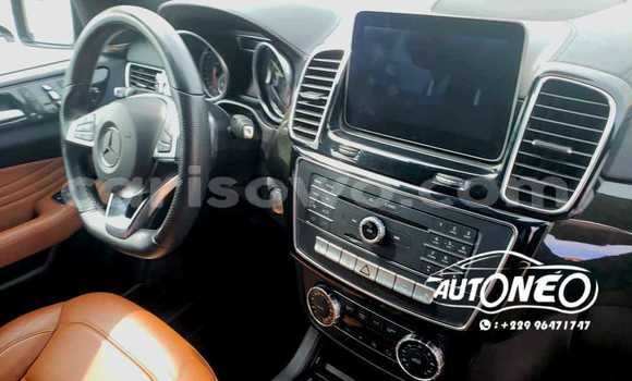 Acheter Occasion Voiture Mercedes-Benz GLE Coupe Blanc à Cotonou, Benin Acheter Occasion Voiture Mercedes-Benz GLE Coupe Blanc à Cotonou, Benin