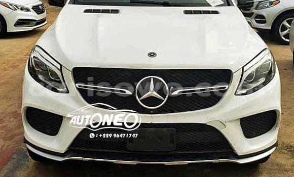 Acheter Occasion Voiture Mercedes-Benz GLE Coupe Blanc à Cotonou, Benin Acheter Occasion Voiture Mercedes-Benz GLE Coupe Blanc à Cotonou, Benin
