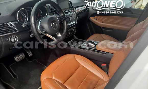 Acheter Occasion Voiture Mercedes-Benz GLE Coupe Blanc à Cotonou, Benin Acheter Occasion Voiture Mercedes-Benz GLE Coupe Blanc à Cotonou, Benin