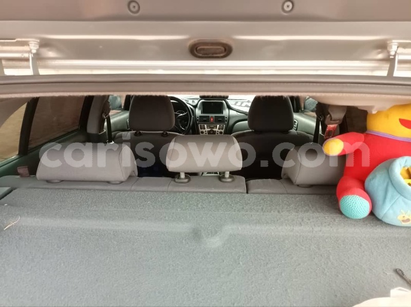 Big with watermark nissan almera benin cotonou 15165