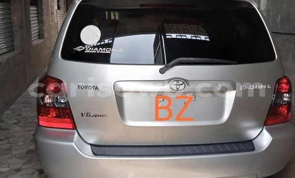 Acheter Occasion Voiture Toyota Highlander Gris à Porto Novo, Benin Acheter Occasion Voiture Toyota Highlander Gris à Porto Novo, Benin
