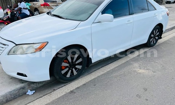Acheter Occasion Voiture Toyota Camry Blanc à Cotonou, Benin Acheter Occasion Voiture Toyota Camry Blanc à Cotonou, Benin