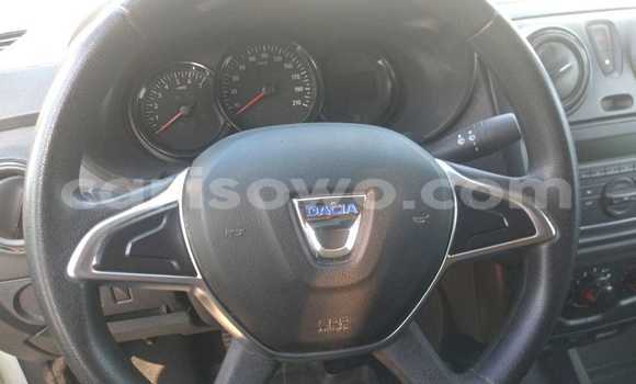 Acheter Occasion Voiture Dacia Dokker Blanc à Cotonou, Benin Acheter Occasion Voiture Dacia Dokker Blanc à Cotonou, Benin