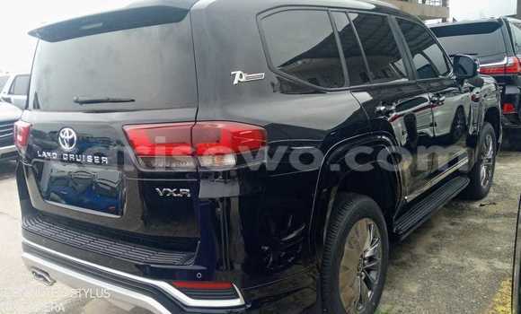 Acheter Neuf Voiture Toyota Land Cruiser Noir à Cotonou, Benin Acheter Neuf Voiture Toyota Land Cruiser Noir à Cotonou, Benin