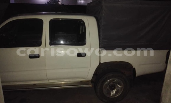 Acheter Occasion Voiture Toyota Hilux Blanc à Abomey Calavi, Benin