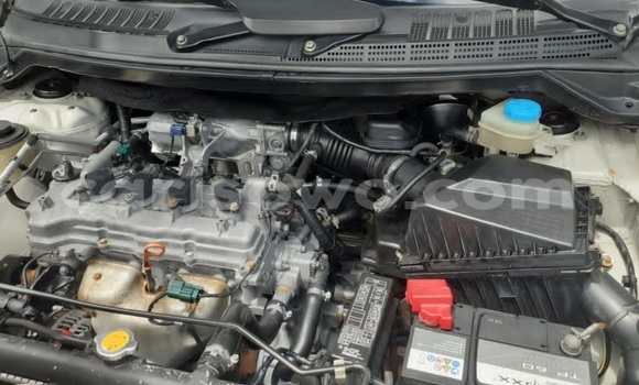 Sayi Na hannu Nissan Almera Tino Azurfa Mota in Cotonou a Benin Sayi Na hannu Nissan Almera Tino Azurfa Mota in Cotonou a Benin