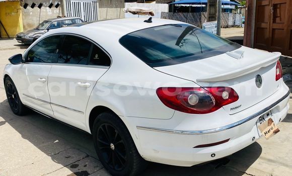 Buy Used Volkswagen Passat CC White Car in Abomey Calavi in Benign Buy Used Volkswagen Passat CC White Car in Abomey Calavi in Benign