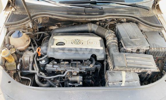 Buy Used Volkswagen Passat CC White Car in Abomey Calavi in Benign Buy Used Volkswagen Passat CC White Car in Abomey Calavi in Benign