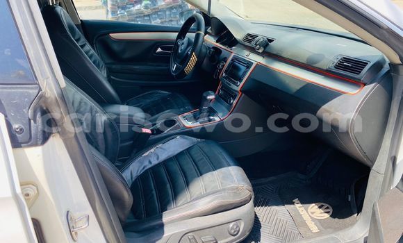Buy Used Volkswagen Passat CC White Car in Abomey Calavi in Benign Buy Used Volkswagen Passat CC White Car in Abomey Calavi in Benign
