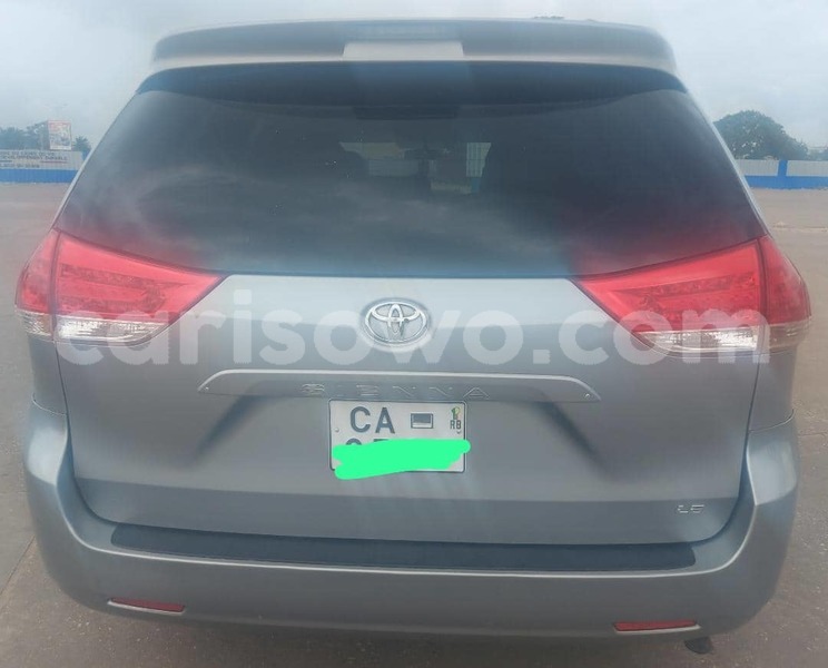 Big with watermark toyota rav4 benin cotonou 15227