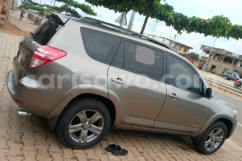 Big with watermark toyota rav4 benin porto novo 15235